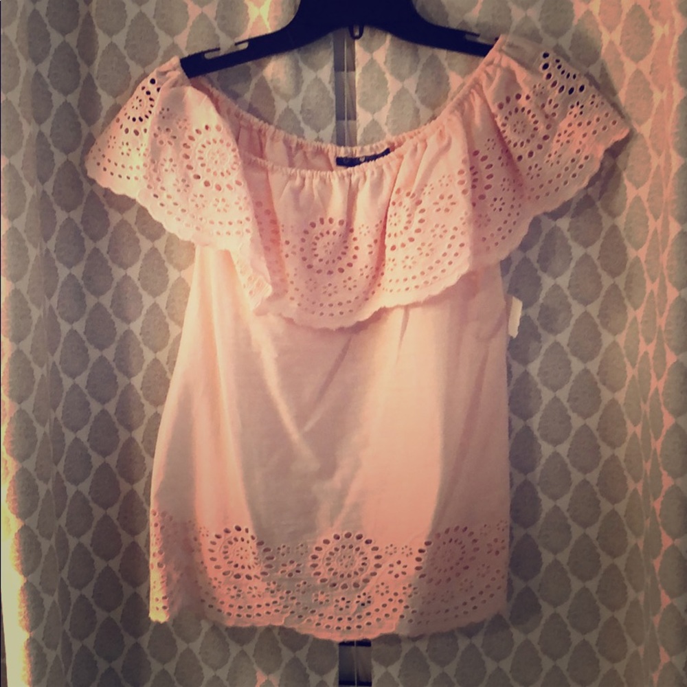 Light pink top